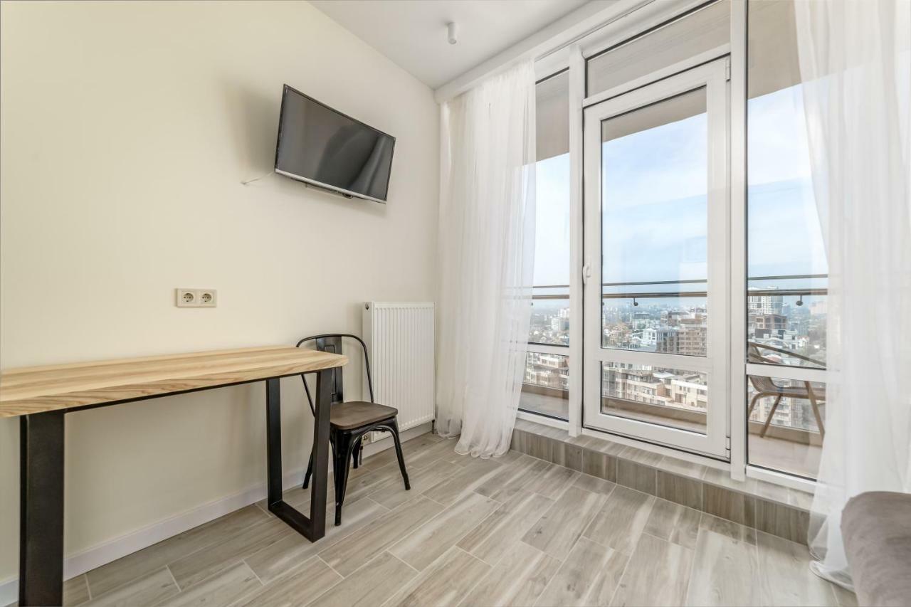 Arcadia Stylish Apartment Big Terrace! Odesa Exterior photo